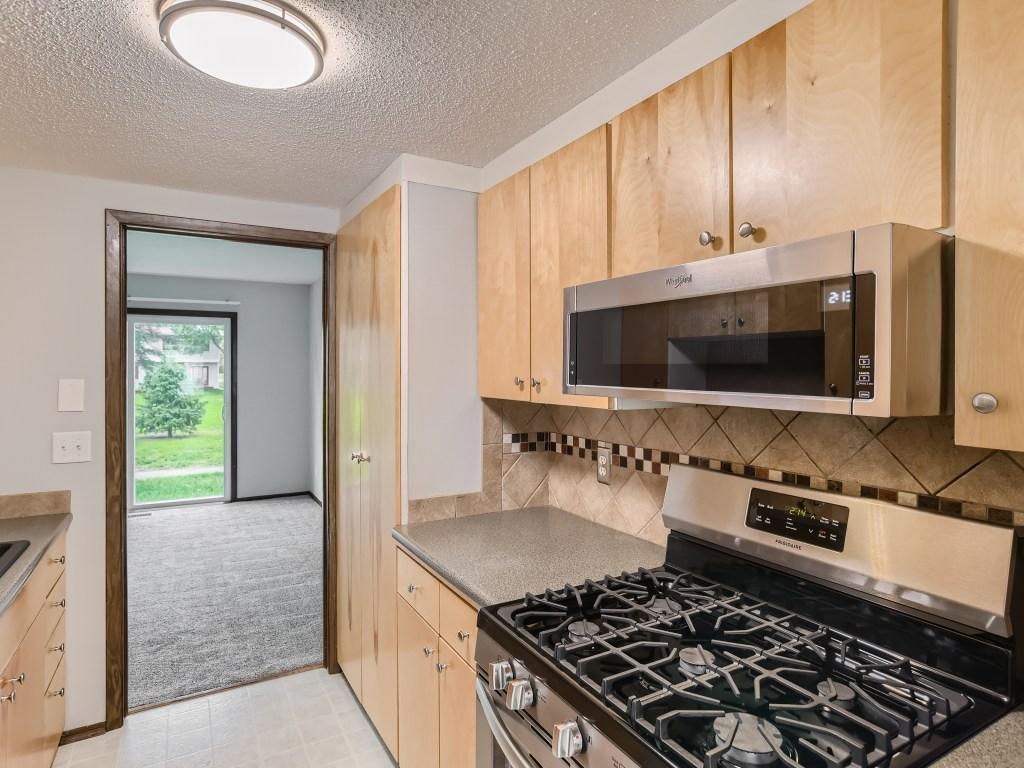 7634 Hampshire Avenue N Brooklyn Park MN 55428 6449603 image1