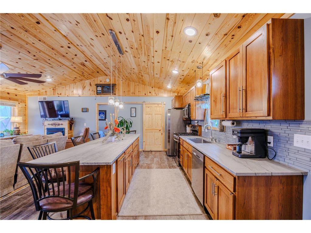 7634 Saint Peter Lane NW Puposky MN 56667 7047538 image5