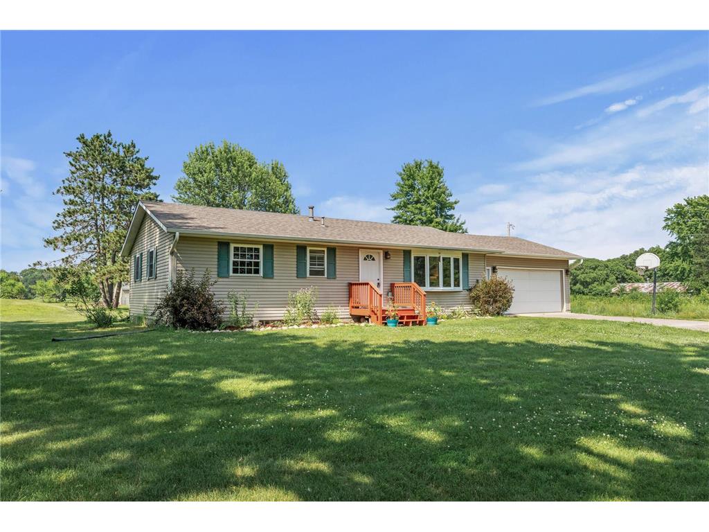 7635 165th Avenue NE Columbus MN 55025 6754050 image1