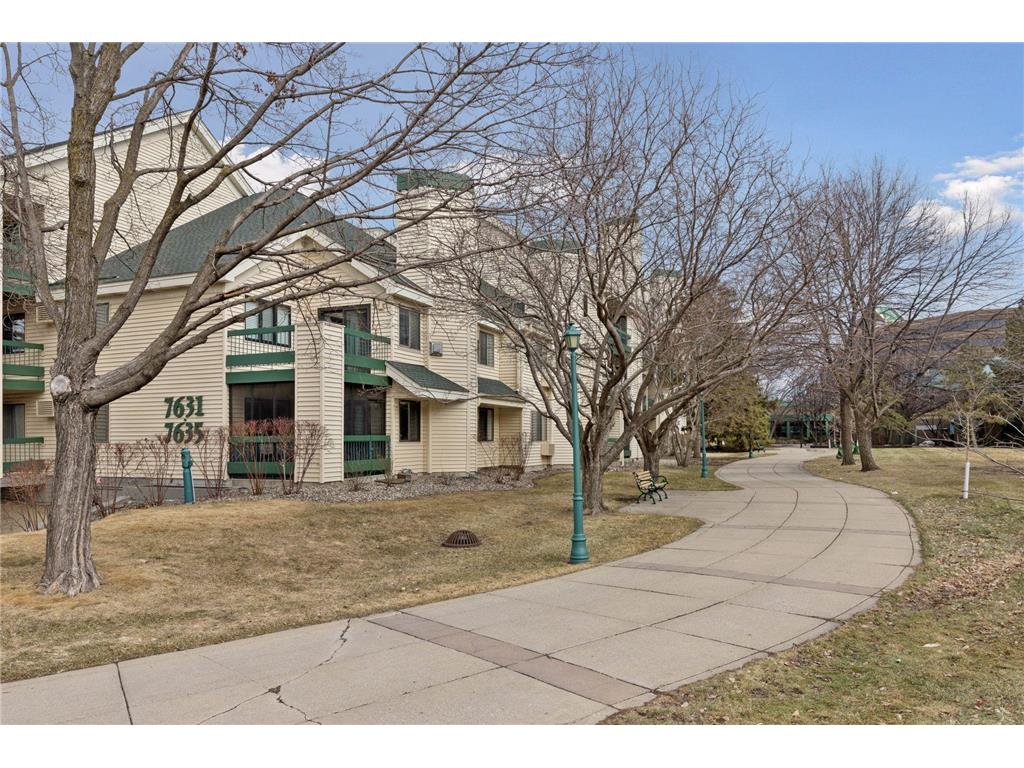 7635 Edinborough Way #5105 Edina MN 55435 6757054 image22