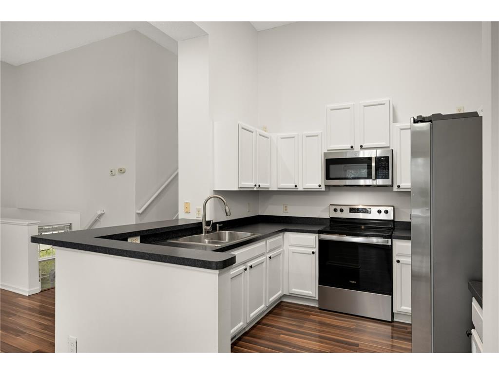 7637 Century Boulevard Chanhassen MN 55317 7069083 image16