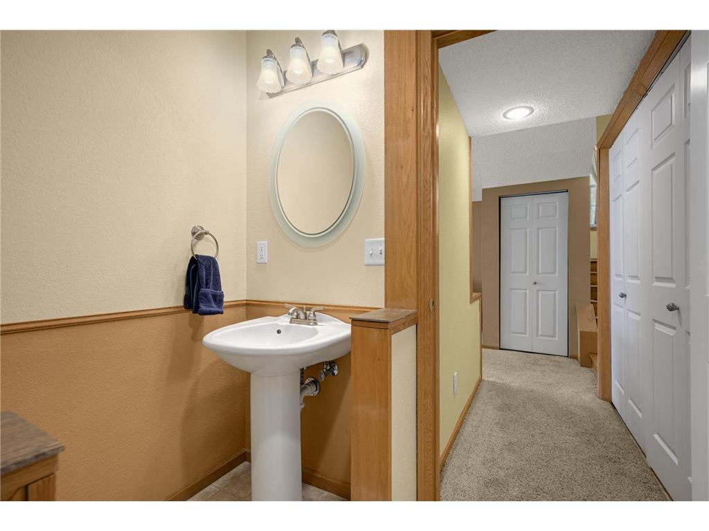 7637 Century Court Chanhassen MN 55317 7059053 image19