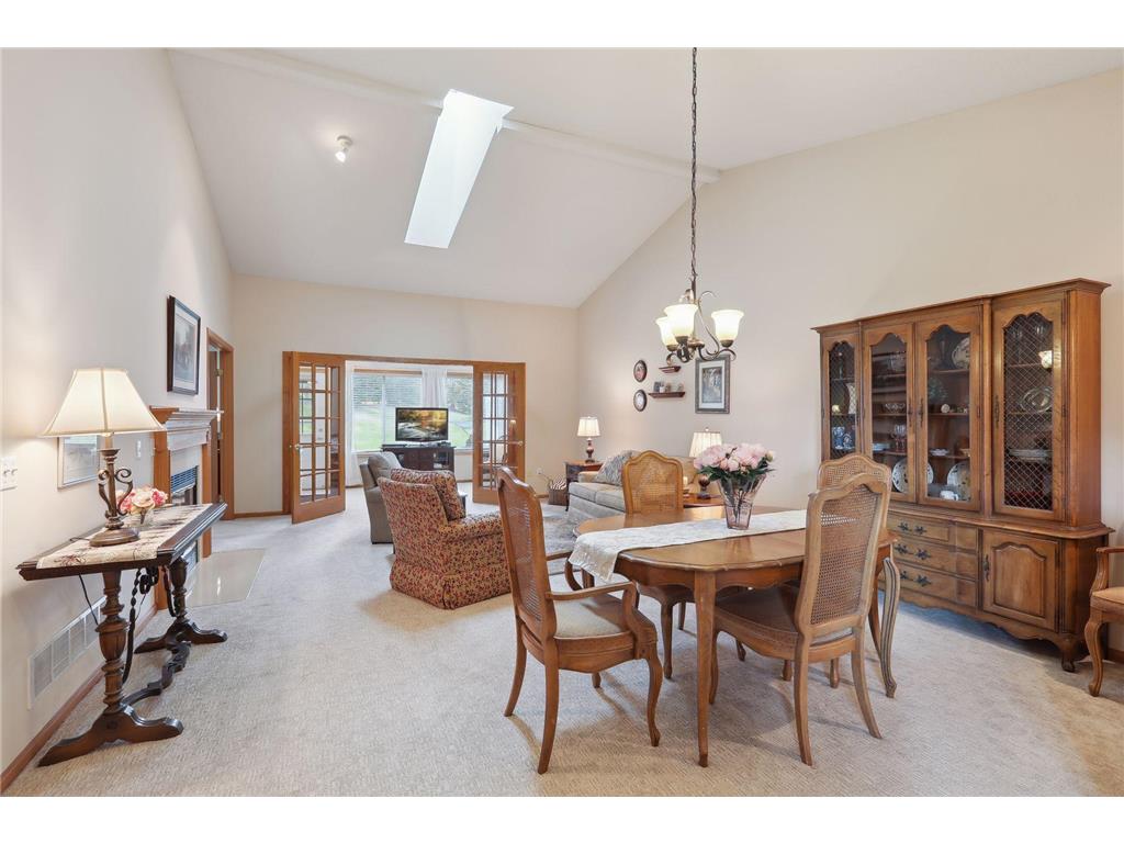 7637 Ojibway Park Road Woodbury MN 55125 6359647 image1