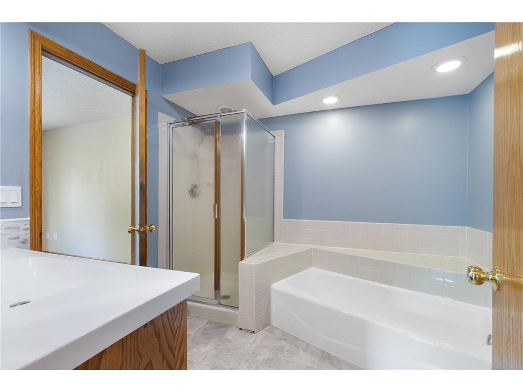 7638 13th Street N Oakdale MN 55128 7075700 image22