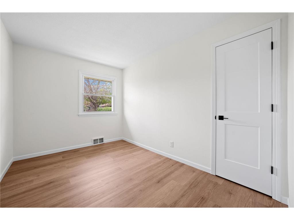 7638 14th Avenue S Richfield MN 55423 7016572 image12