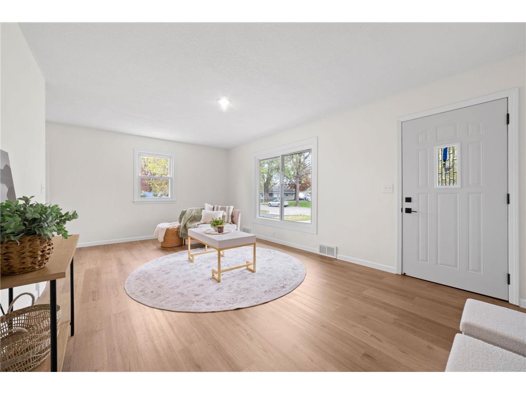 7638 14th Avenue S Richfield MN 55423 7016572 image4