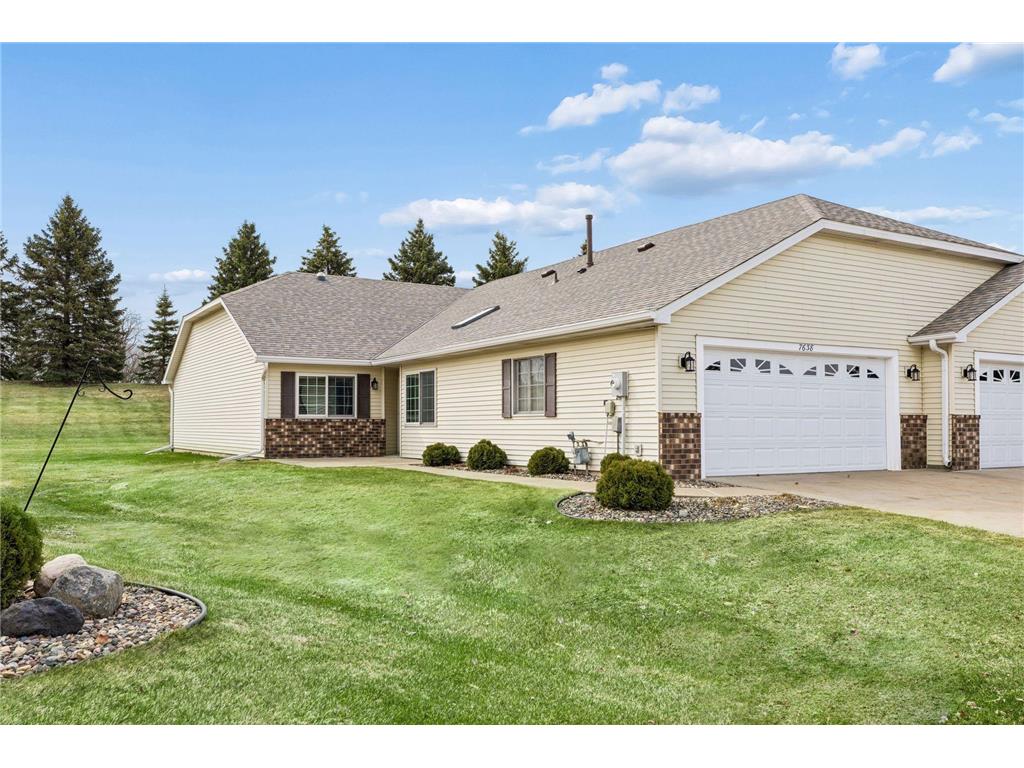 7638 Newbury Road Woodbury MN 55125 7041470 image1