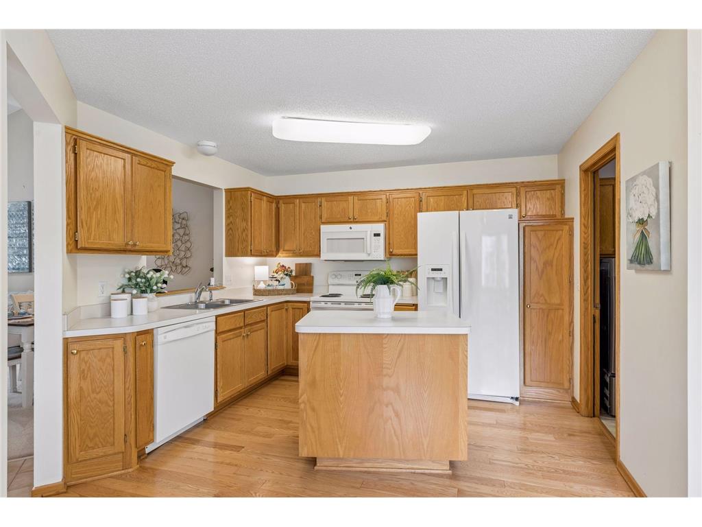 7638 Newbury Road Woodbury MN 55125 7041470 image11
