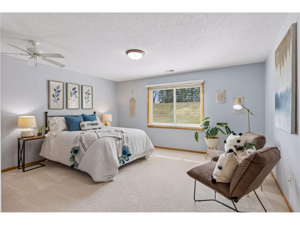 7638 Newbury Road Woodbury MN 55125 7041470 image29