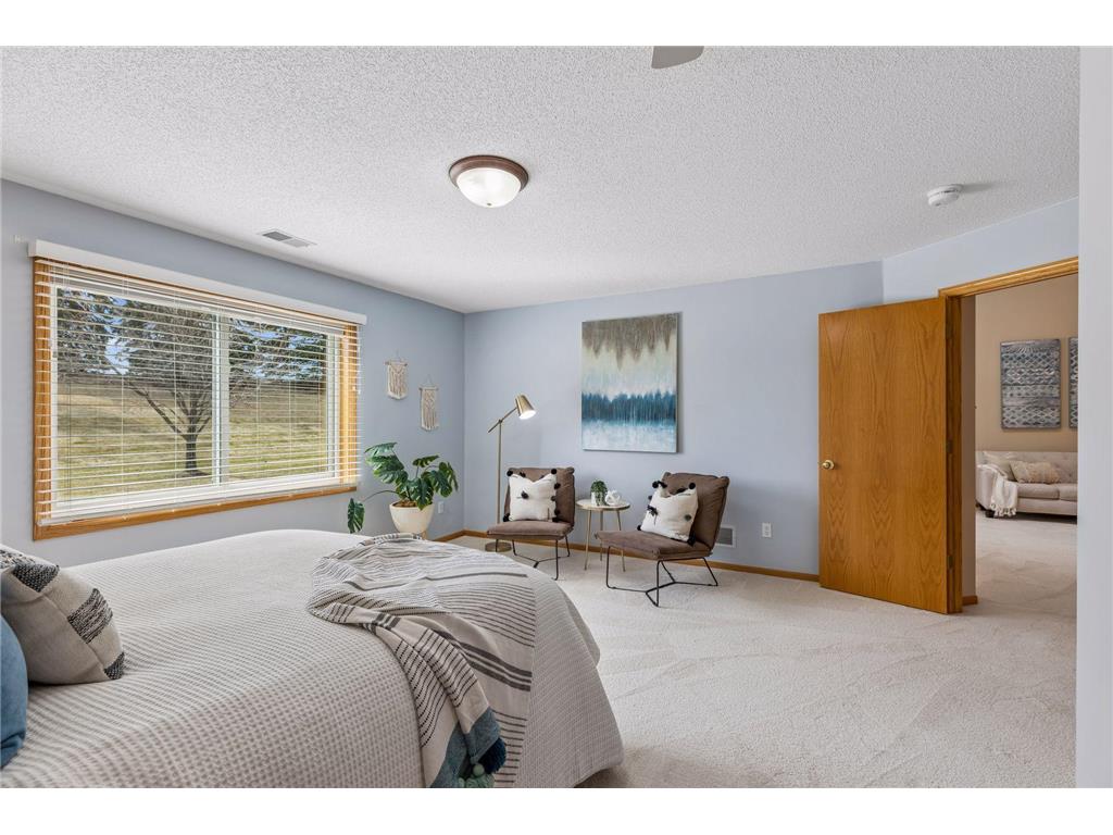 7638 Newbury Road Woodbury MN 55125 7041470 image30
