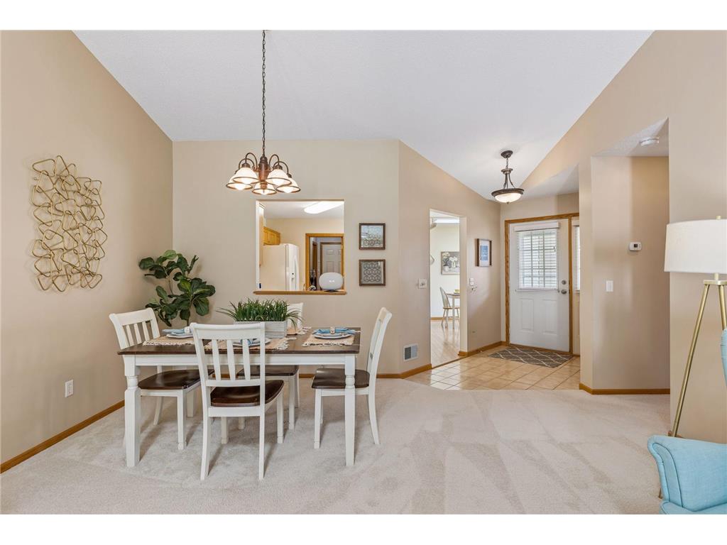 7638 Newbury Road Woodbury MN 55125 7041470 image6