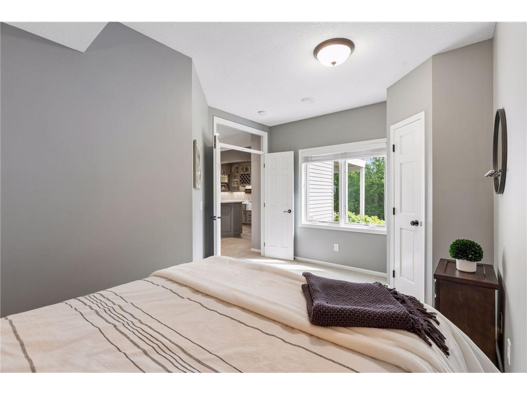 7638 Ridgeview Way Chanhassen MN 55317 7065870 image31