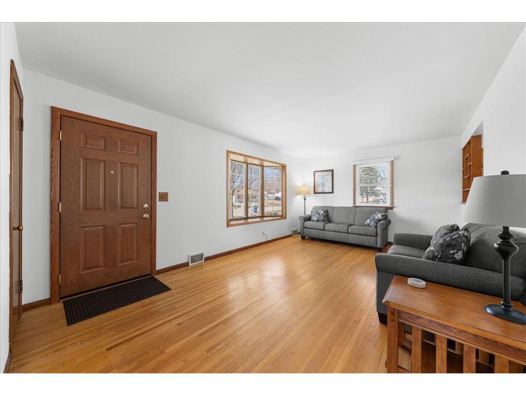 7639 10th Avenue S Richfield MN 55423 7051762 image6