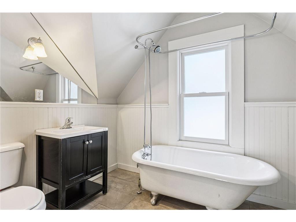 764 Bayard Avenue Saint Paul MN 55102 6819508 image28