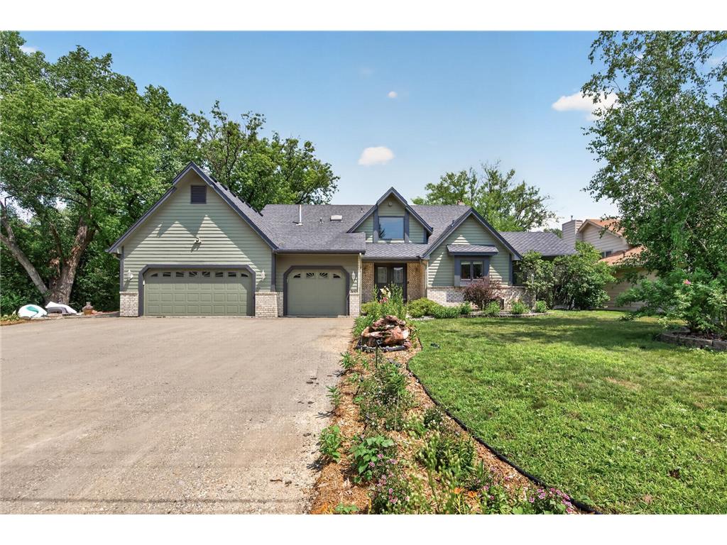 7640 Douglas Drive N Brooklyn Park MN 55443 7109651 image1