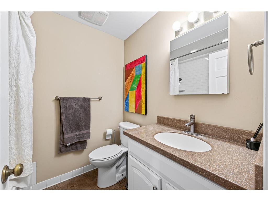 7640 Douglas Drive N Brooklyn Park MN 55443 7109651 image19