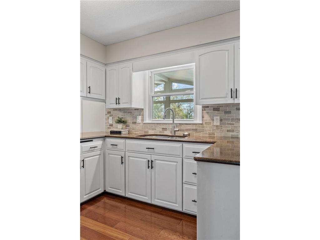 7641 49th Avenue N New Hope MN 55428 7058132 image10