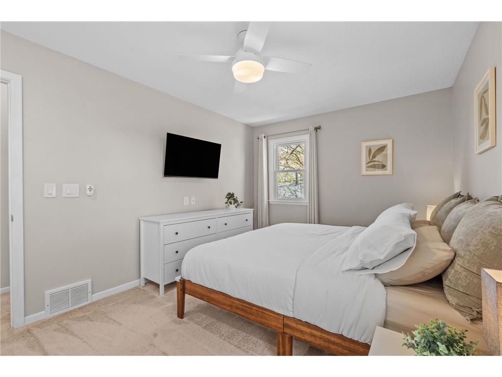 7641 49th Avenue N New Hope MN 55428 7058132 image23