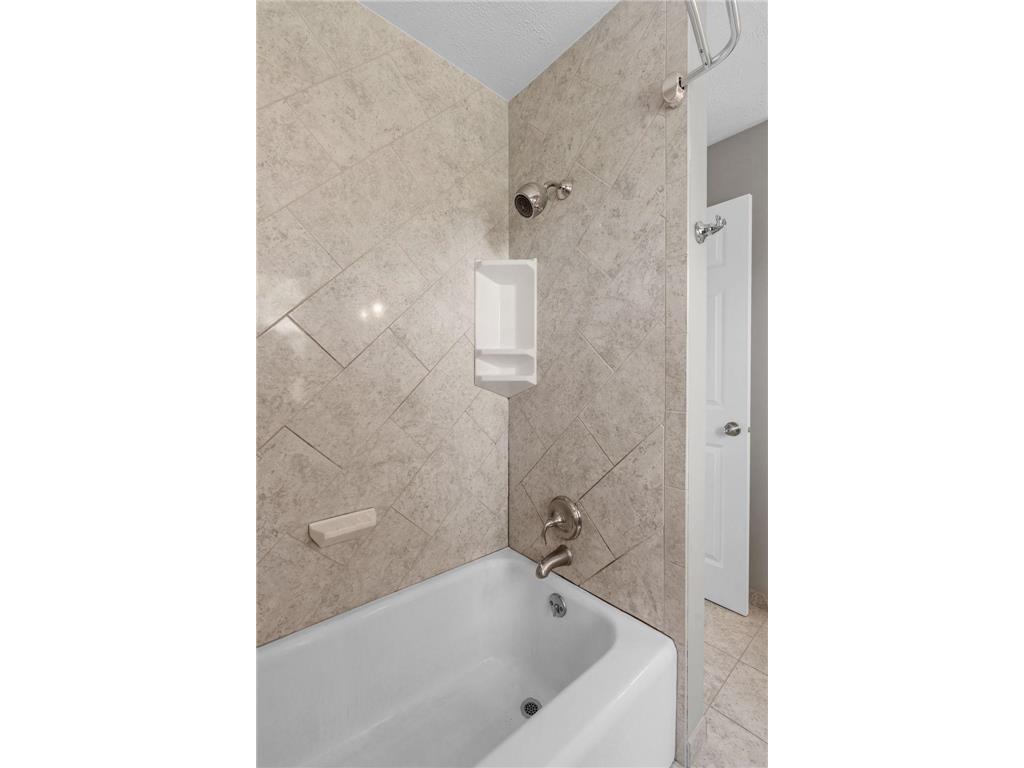 7641 49th Avenue N New Hope MN 55428 7058132 image28