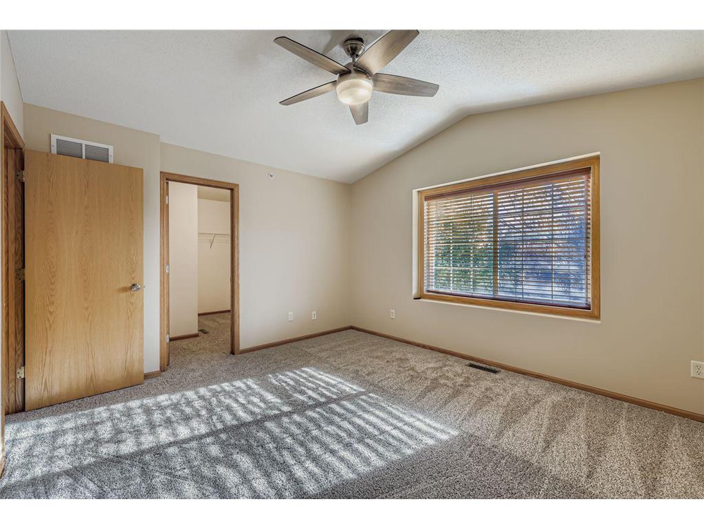 7642 Arboretum Village Place Chanhassen MN 55317 6821066 image11