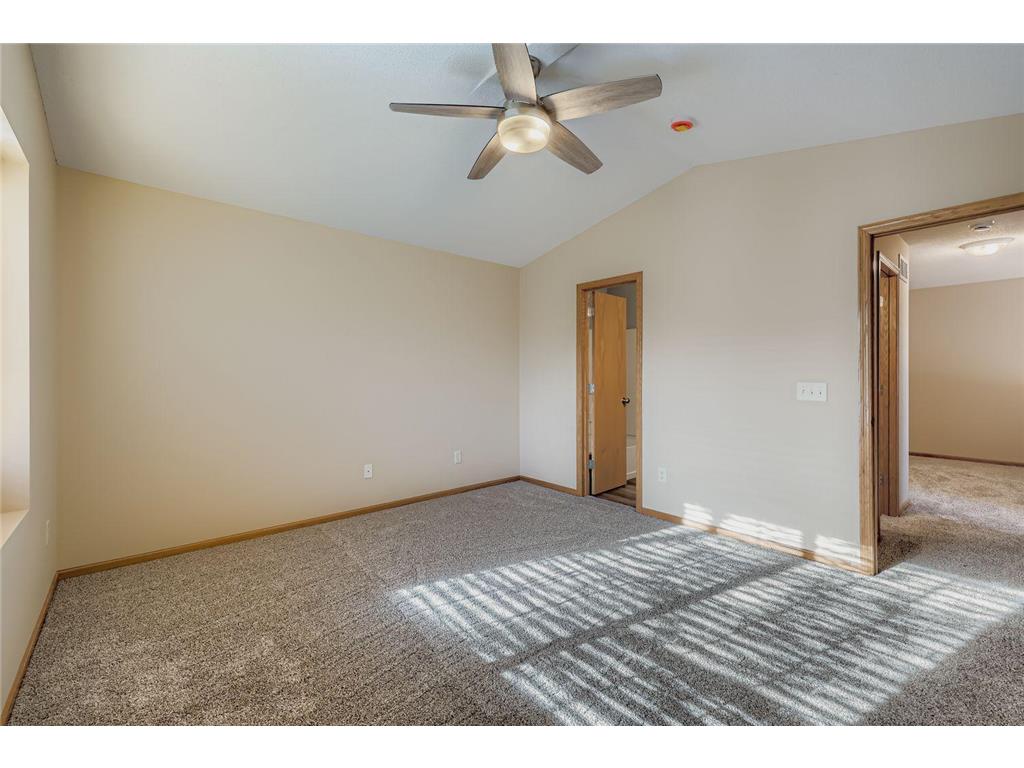 7642 Arboretum Village Place Chanhassen MN 55317 6821066 image12