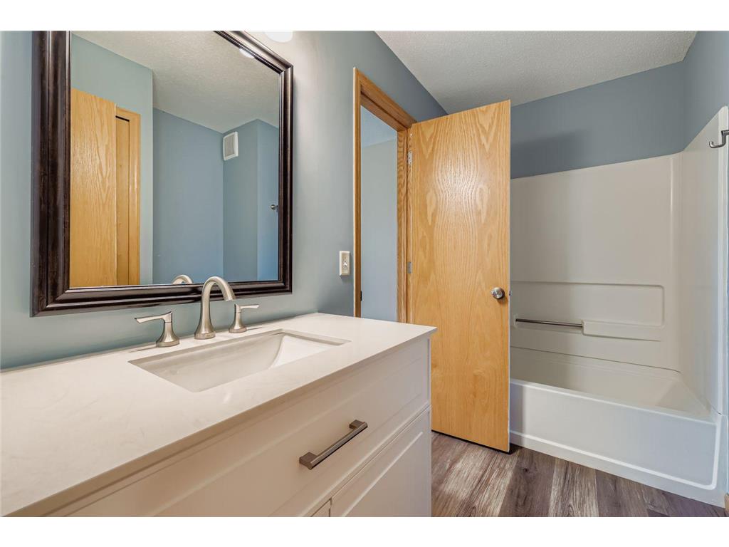 7642 Arboretum Village Place Chanhassen MN 55317 6821066 image13