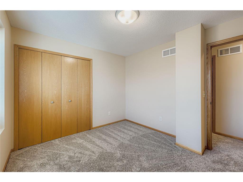 7642 Arboretum Village Place Chanhassen MN 55317 6821066 image16