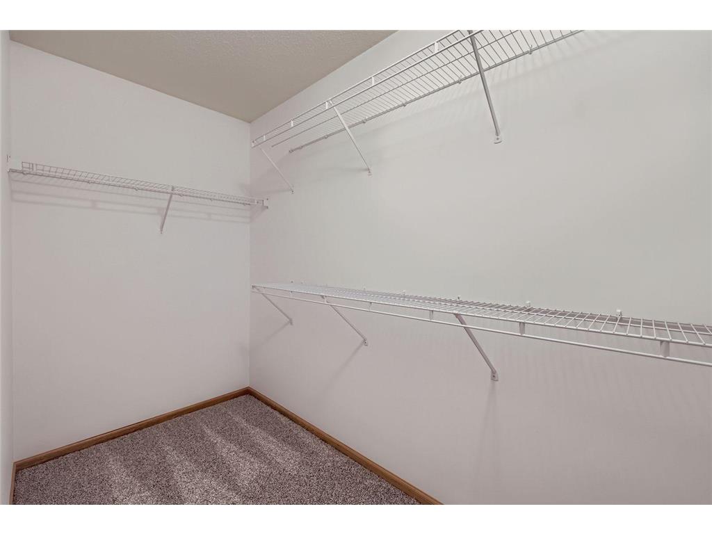 7642 Arboretum Village Place Chanhassen MN 55317 6821066 image19