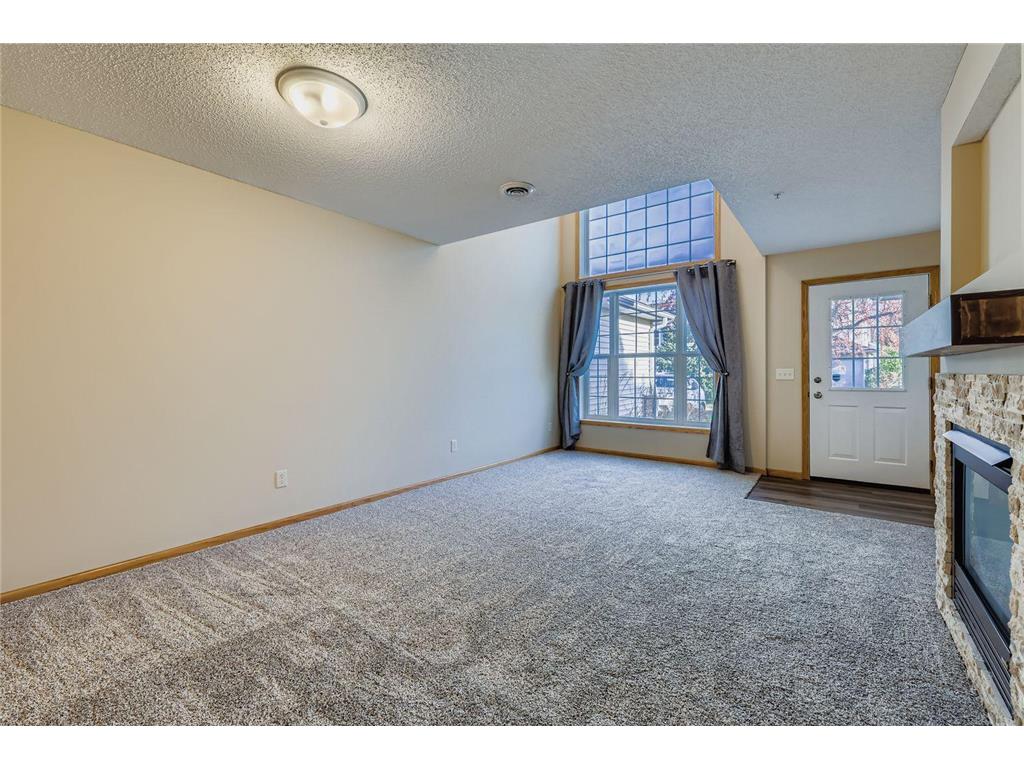 7642 Arboretum Village Place Chanhassen MN 55317 6821066 image4