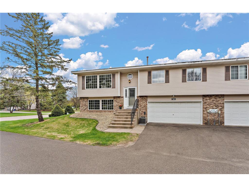 7645 Afton Court Woodbury MN 55125 7068716 image1