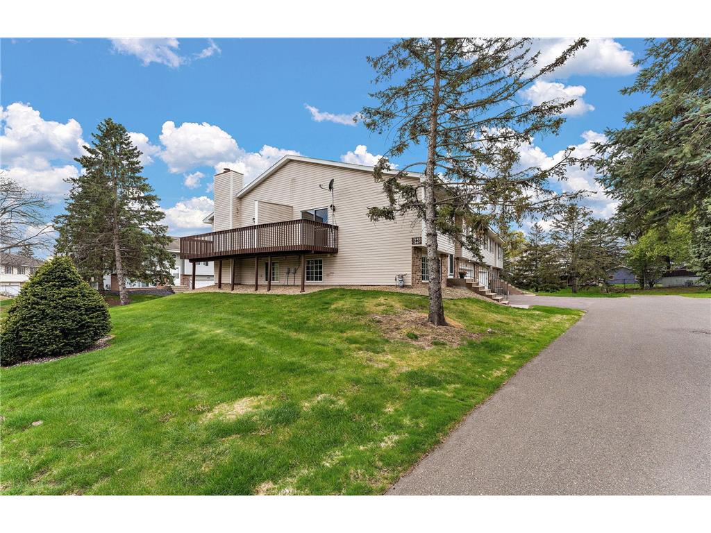 7645 Afton Court Woodbury MN 55125 7068716 image23