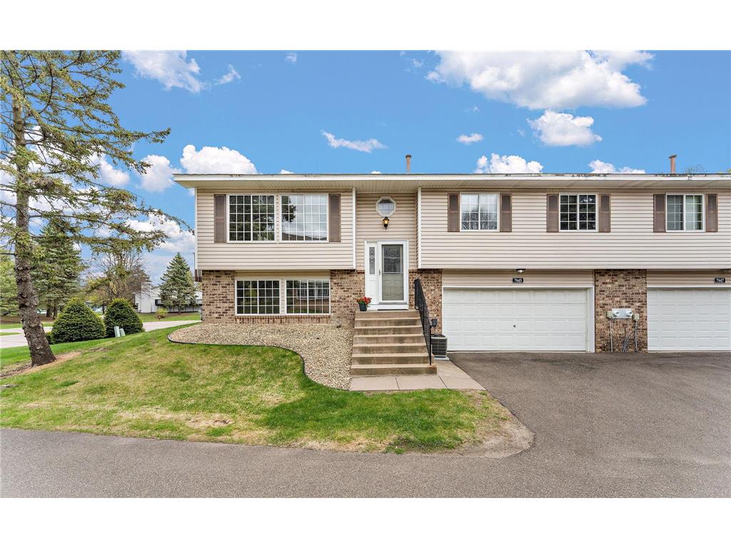7645 Afton Court Woodbury MN 55125 7068716 image24