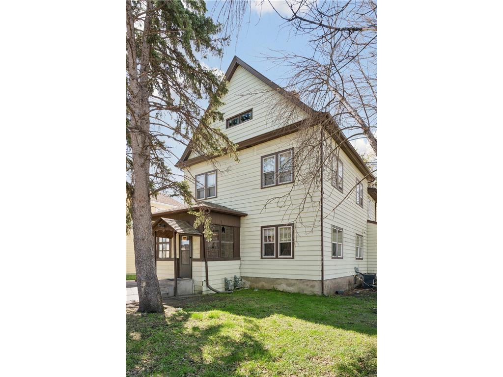 765 Edgerton Street E Saint Paul MN 55130 7070994 image14