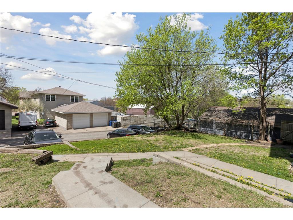 765 Edgerton Street E Saint Paul MN 55130 7070994 image5