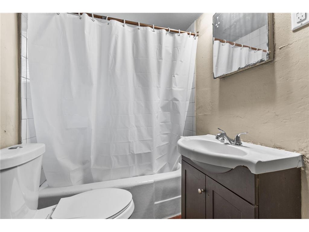 765 Jackson Street Saint Paul MN 55117 7059549 image17