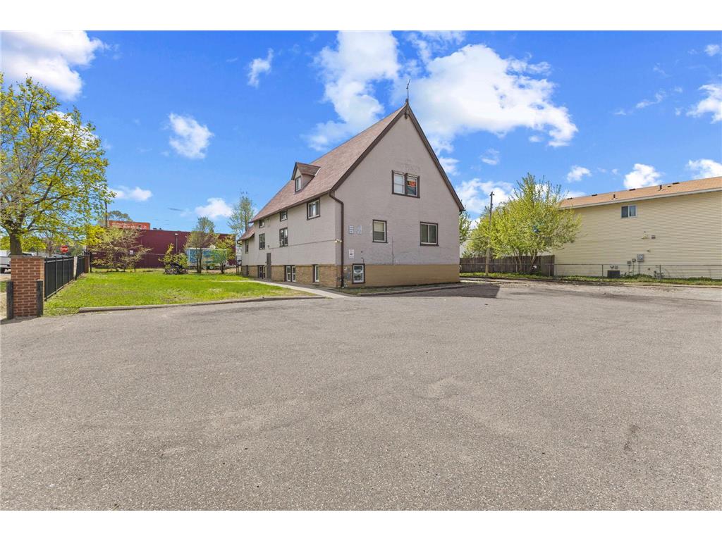 765 Jackson Street Saint Paul MN 55117 7059549 image3