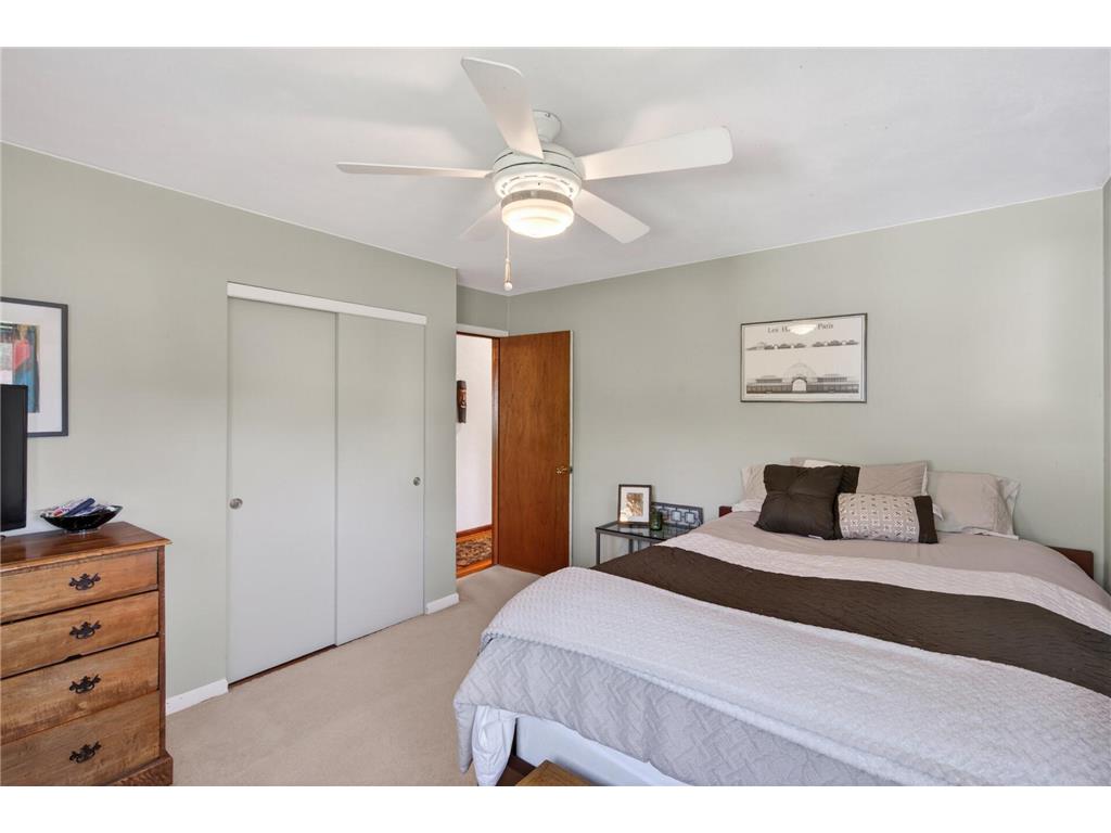 765 Rose Place Roseville MN 55113 7082838 image15