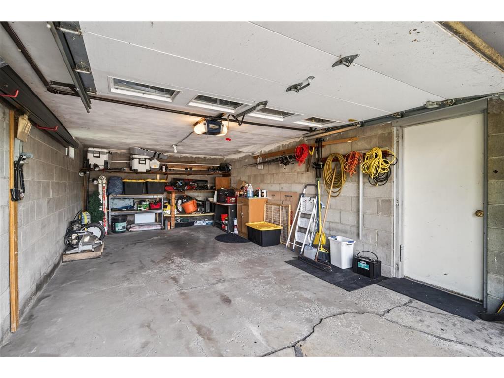 765 Rose Place Roseville MN 55113 7082838 image27
