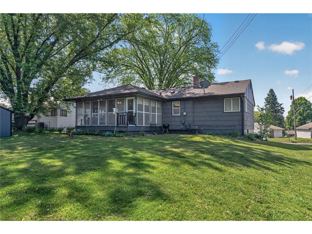 765 Rose Place Roseville MN 55113 7082838 image29