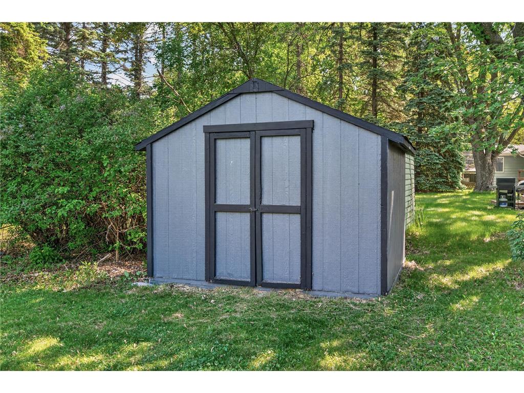 765 Rose Place Roseville MN 55113 7082838 image32