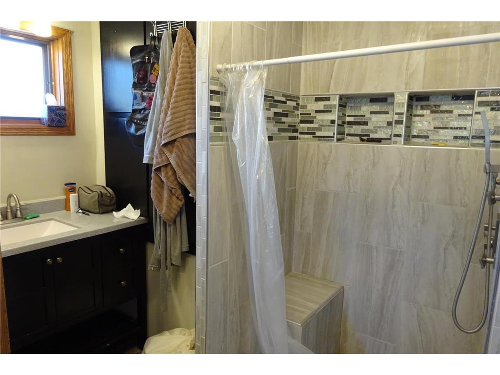 765 US Highway 63 Clayton WI 54004 6694910 image20