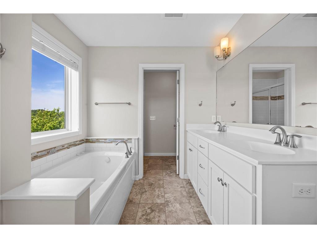 7652 Addisen Path Inver Grove Heights MN 55077 7073751 image30