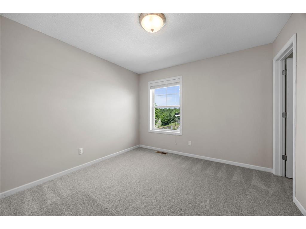 7652 Addisen Path Inver Grove Heights MN 55077 7073751 image32