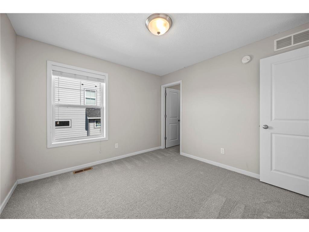 7652 Addisen Path Inver Grove Heights MN 55077 7073751 image33