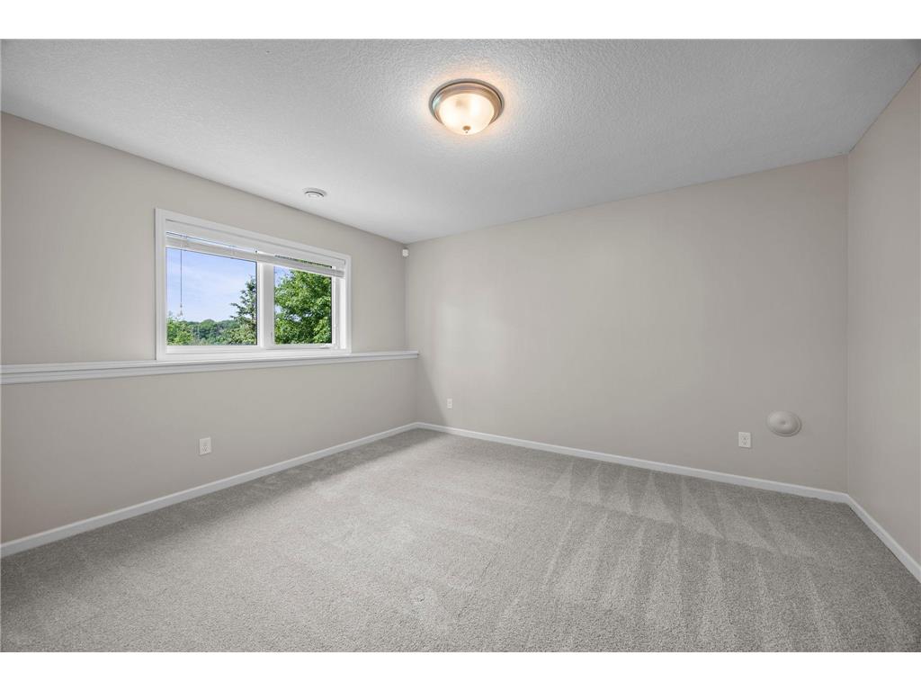 7652 Addisen Path Inver Grove Heights MN 55077 7073751 image52