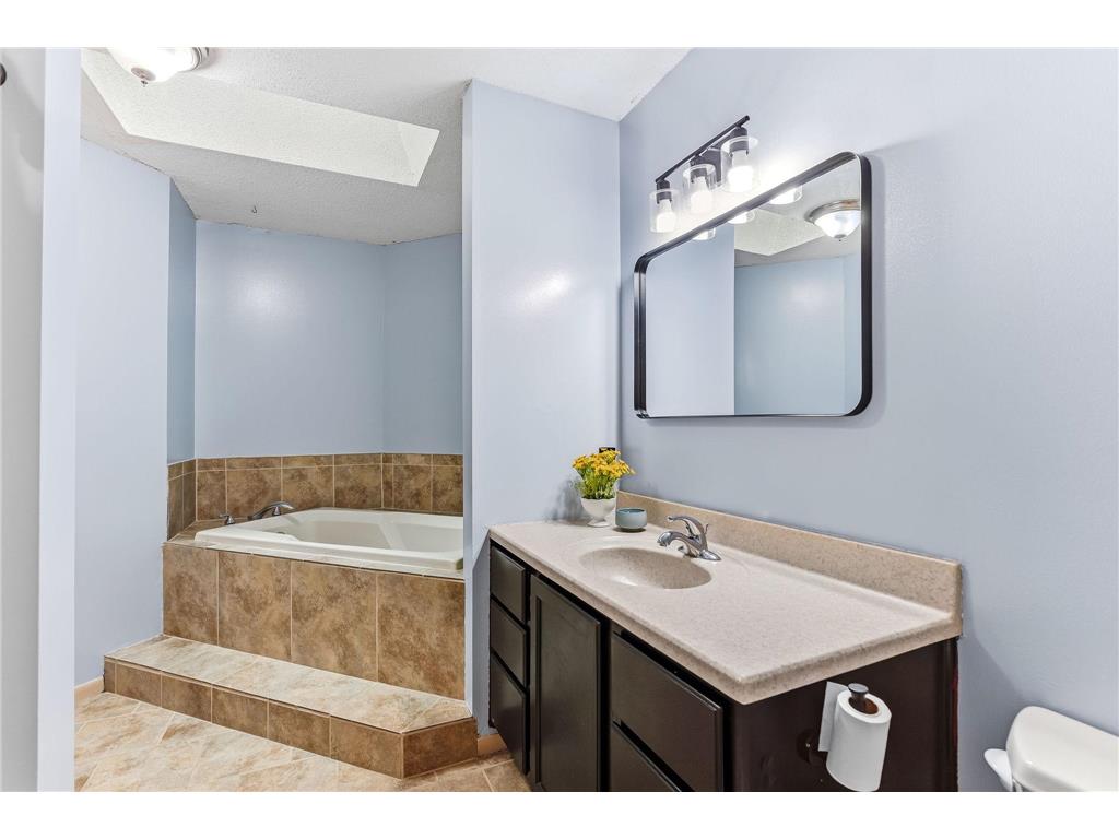 7653 Borman Way Inver Grove Heights MN 55076 7068253 image19