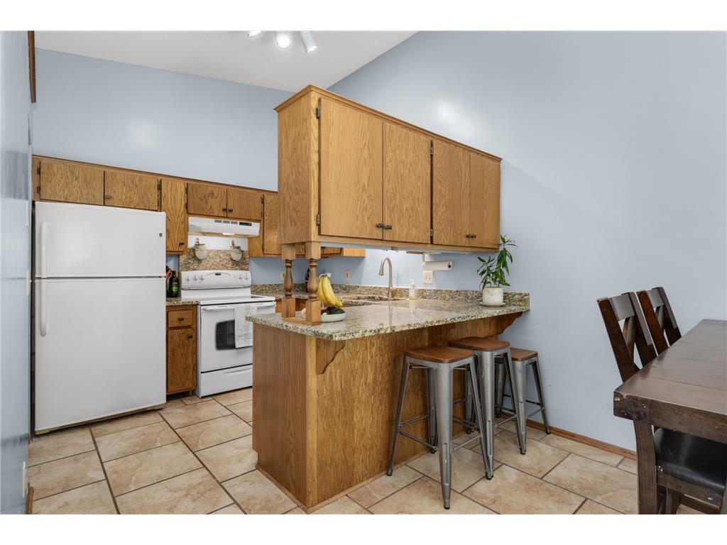 7654 12th Street N Oakdale MN 55128 7085225 image10