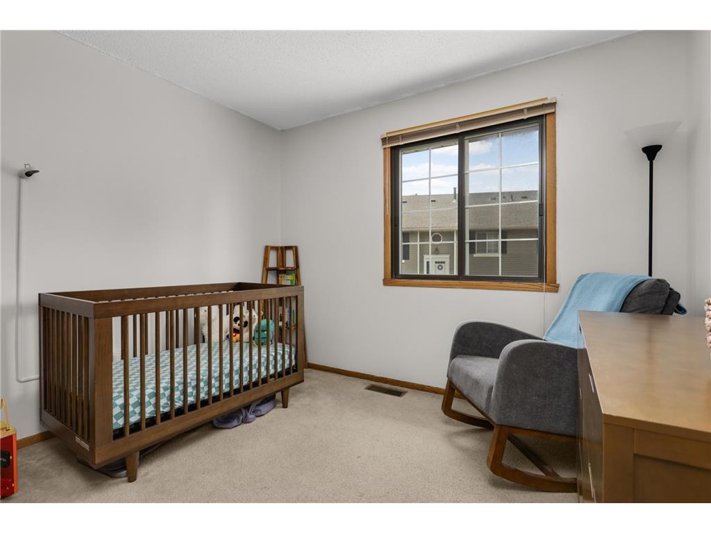 7654 12th Street N Oakdale MN 55128 7085225 image15