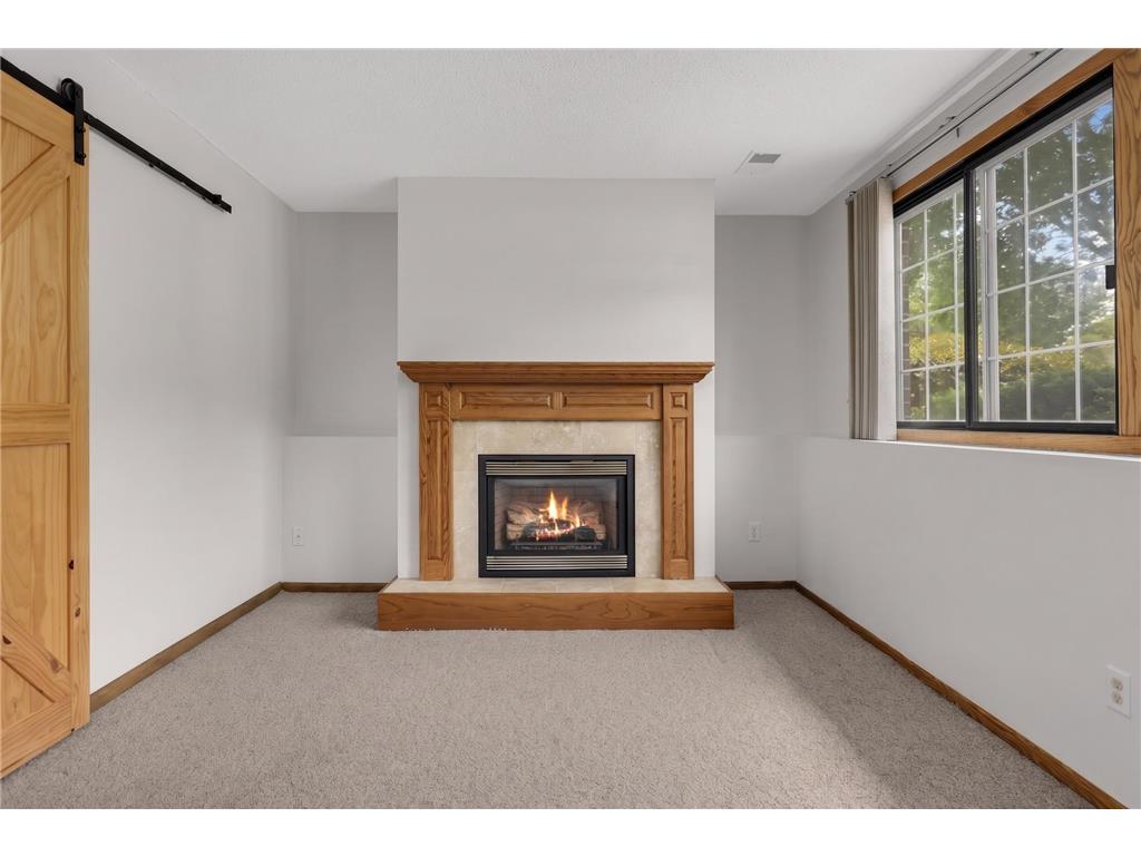 7654 12th Street N Oakdale MN 55128 7085225 image19