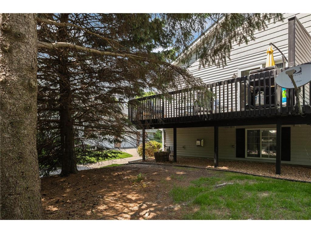 7654 12th Street N Oakdale MN 55128 7085225 image25